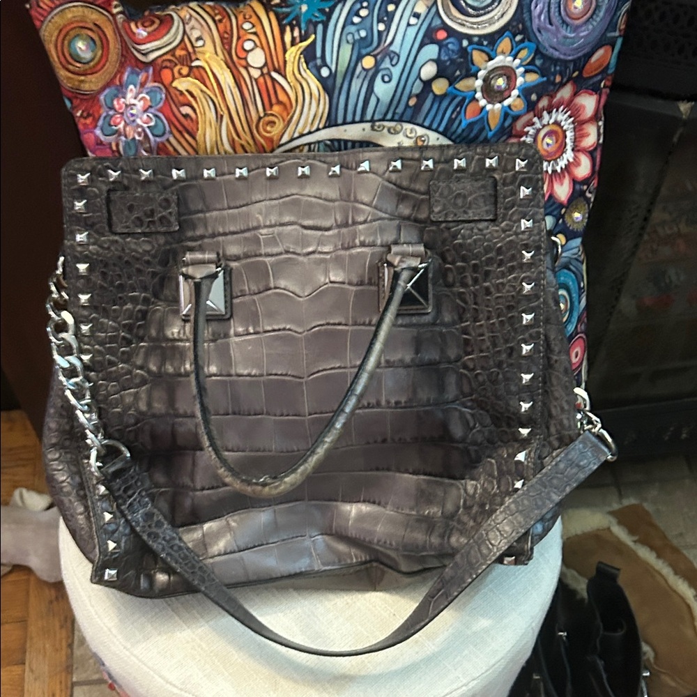 Michael Kors Studded Crocodile-Embossed Tote - Black - Picture 3 of 7